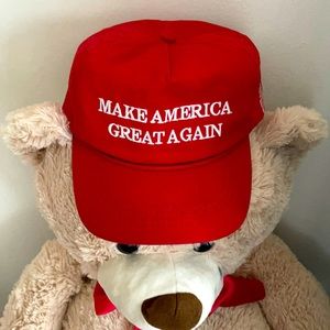 Red trump hat, size fits all